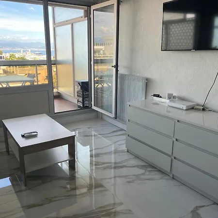 Apartman La Perle De Les Pins *