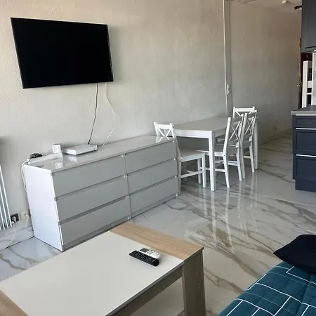 Apartment La Perle De Les Pins